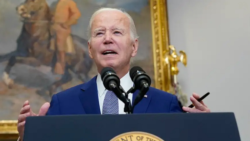 Biden promete ayudar a Ucrania tras acuerdo de financiación