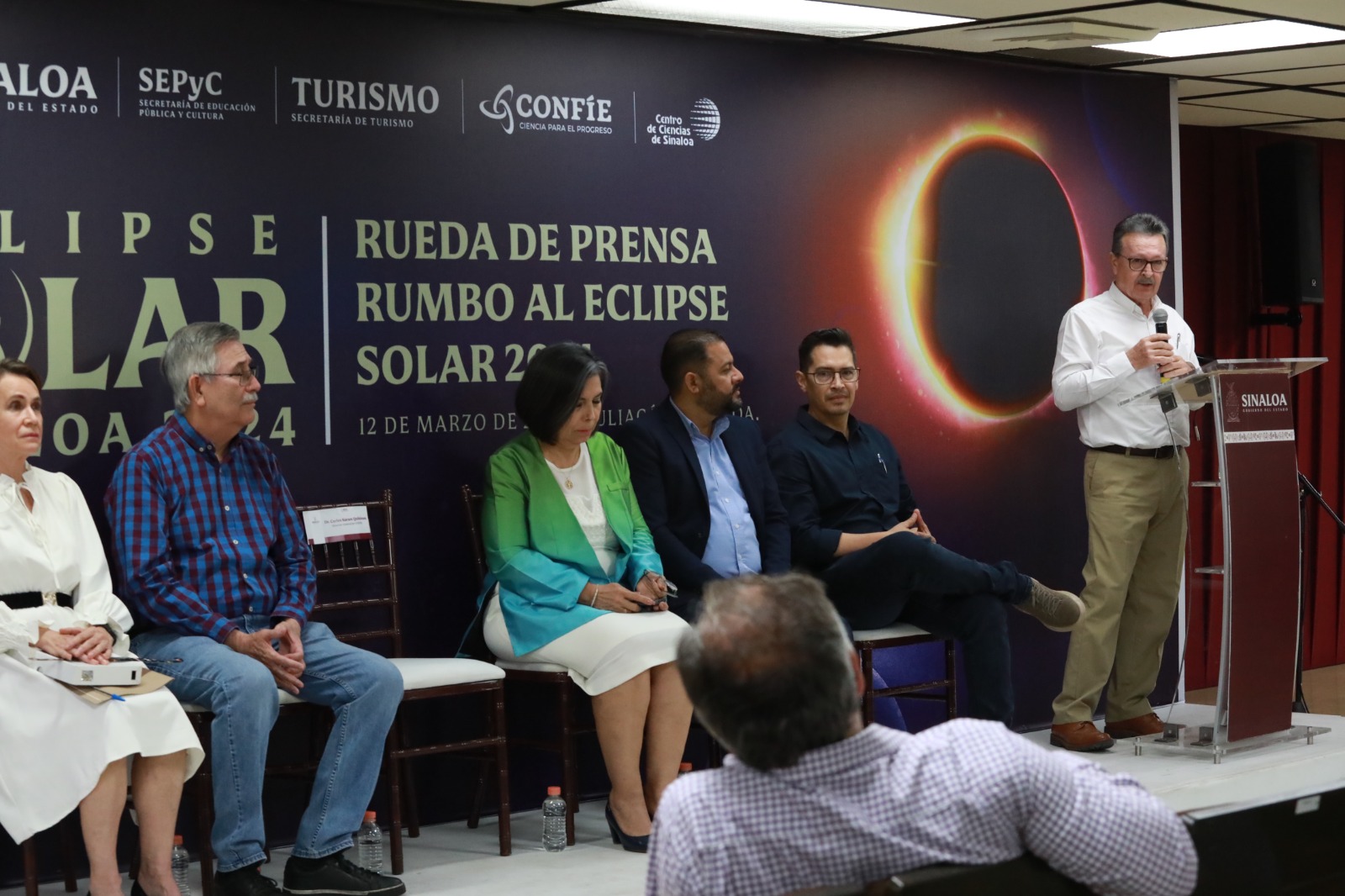 Brindarán SEPyC y CONFÍE cursos para observar el eclipse solar de forma segura