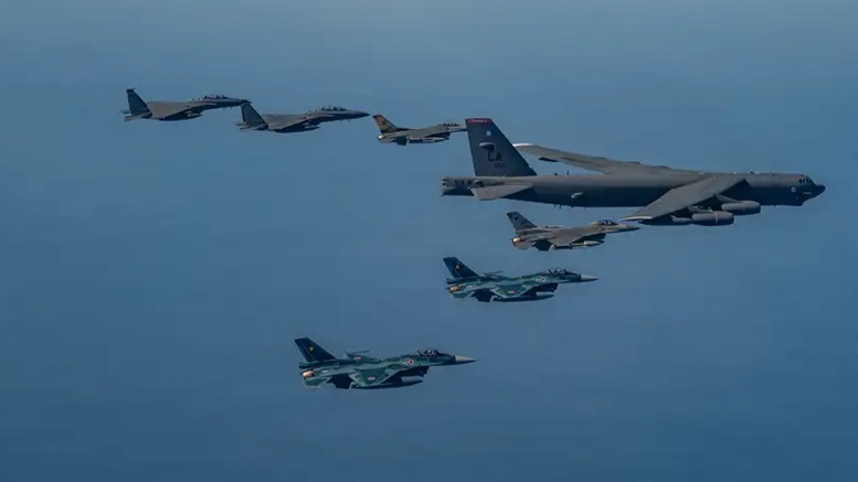 Aviones de Estados Unidos Corea del Sur y Japón