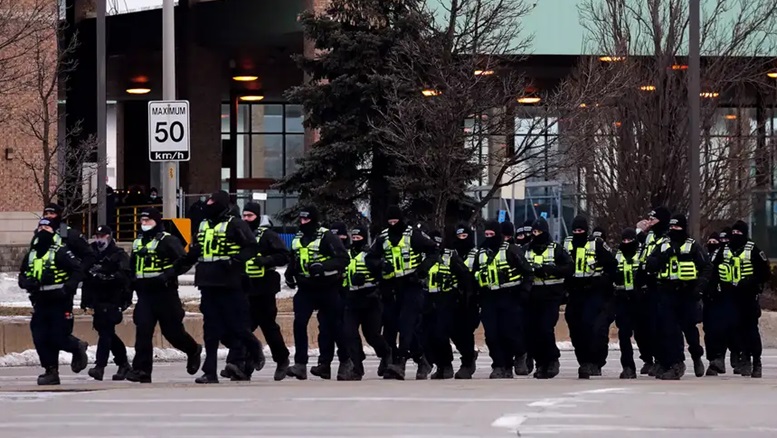 agentes de policía de Canadá