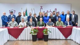 Autoridades Locales, Estatales y Federales en la instalación del Consejo Municipal de Seguridad Pública.