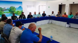 reunión de policía de ahome con acuicultores