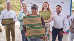 pescador recibe despensa