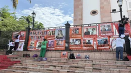 carteles de personas desaparecidas en Culiacán
