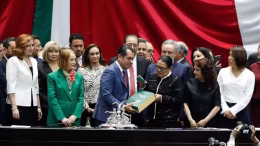 entrega-rosa-icela-primer-informe-de-sheinbaum