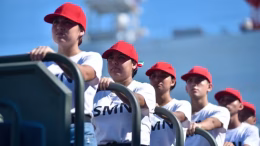 jóvenes en el servicio militar