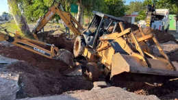 maquinaria accidentada en socavón