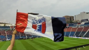 bandera de los potros del atlante