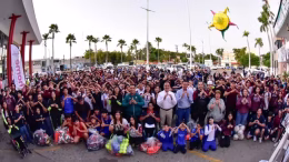 antonio menendez entrega material deportivo