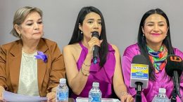 personal de la secretaria de las mujeres de ahome