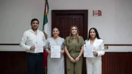 Ana Miriam Ramos con nuevos funcionarios