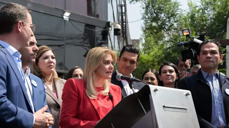 Maru Campos gobernadora de Chihuahua