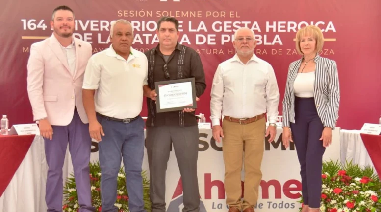 entrega de reconocimiento en la higuera de zaragoza