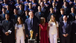 Rey de España y seleccion de futbol