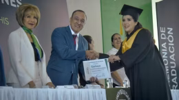 graduación udlm