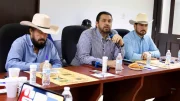 reunión de ganaderos con funcionarios del gobierno de sinaloa