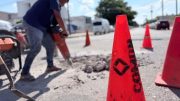 Trabajadores adecuan vialidad del Pedo Anaya