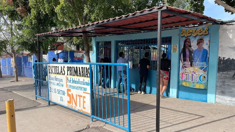 acceso de escuela primaria