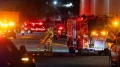 bomberos de los angeles trabajan en accidente de helicoptero