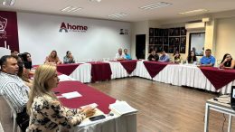 conferencia sobre promover los valores del servicio público