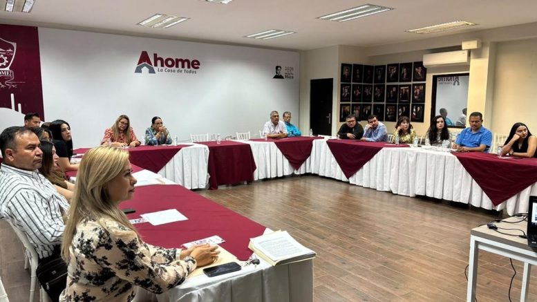 conferencia sobre promover los valores del servicio público