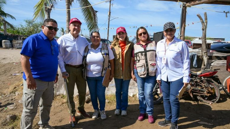 entrega de apoyos a campos pesqueros